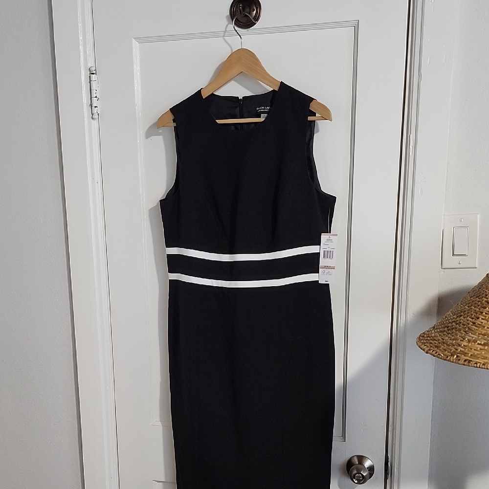 Evan Picone Black Sleeveless Sheath Dress with White Double Waist Stripes